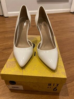 Mix No. 6 White Patent Pointed-Toe D'Orsay Pumps